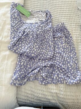 Lavender & White Dot Short Pajama Set by